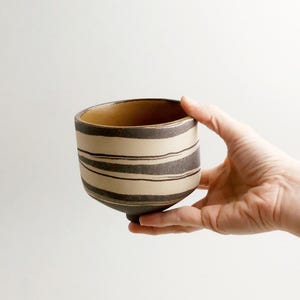 handgemachter Nerikomi Keramik Übertopf M36 – handmade marbled ceramic planter – pot de fleurs en céramique artisanal
