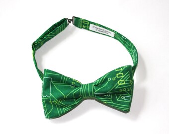 Sale - Computer Geek Gift Bow Tie - Bow Tie for Men - Green Bow Tie - Teacher Tie - Gift for Teacher