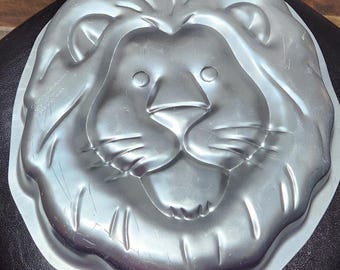 WILTON JUNGLE LION cake pan 1994