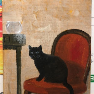 Chat noir malicieux avec un bocal renversé, peinture à l'huile de chat drôle, scène de chaise rouge, petite oeuvre d'art sur toile