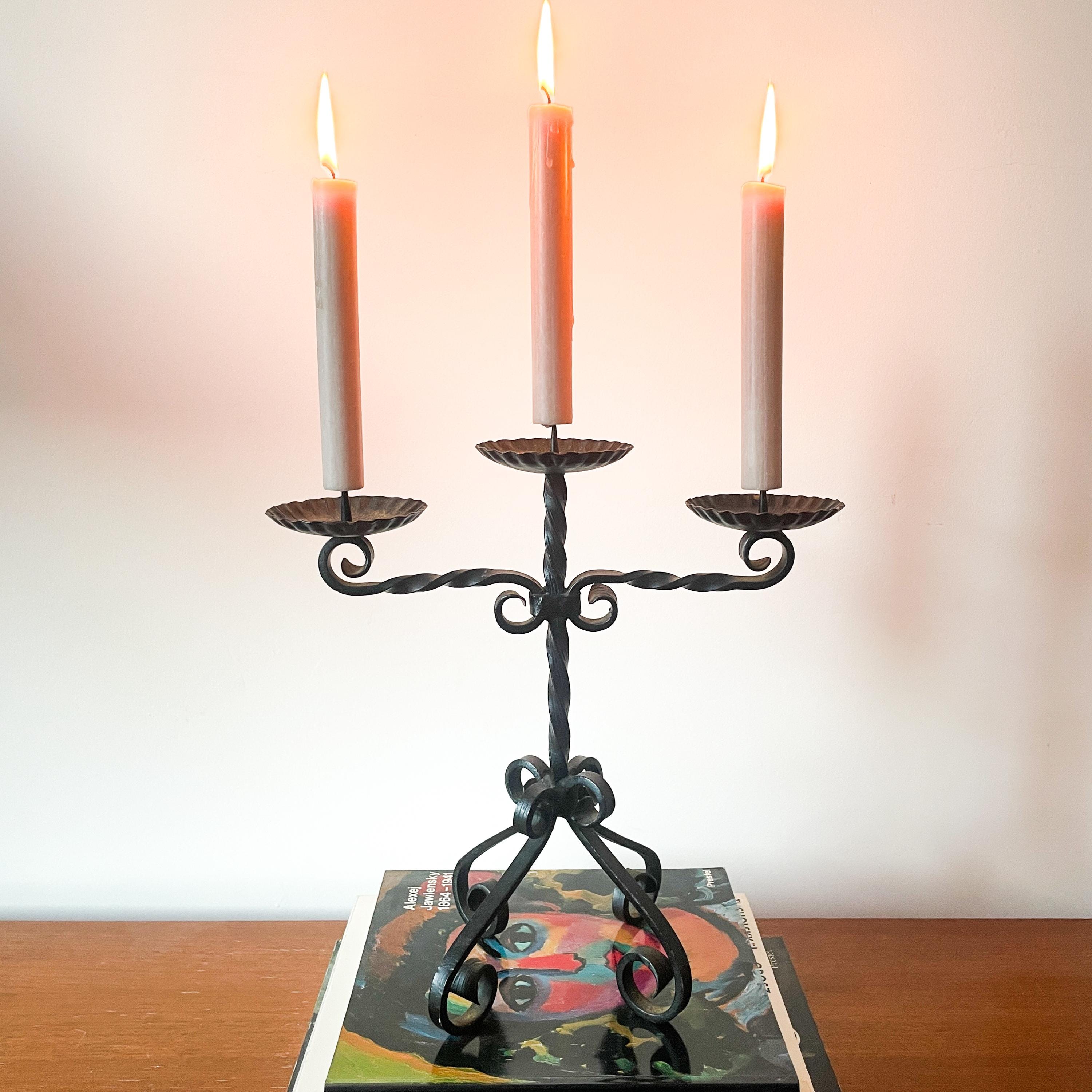 2 Candelabri Da Parete Stile Medievale In Ferro Spazzolato - Design A Torcia, Per Soggiorno, Camera, Patio - copertina