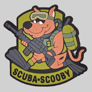 SCUBA-SCOOBY-patch – Tactical Diver-klittenbandpatch | Grappige patch militair moreel | Olijfkleurige, zwart-bruine pvc-patch voor rugzakken en uitrusting