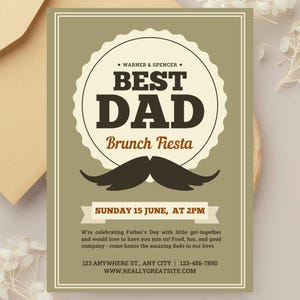 Biglietto d'invito per il brunch della festa del papà 2025 / Modello Canva 5x7 modificabile / Biglietto Fiesta stampabile / Invito per la festa del papà