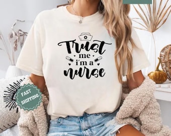 Sweat-shirt Comfort Colors, faites-moi confiance, je suis une infirmière