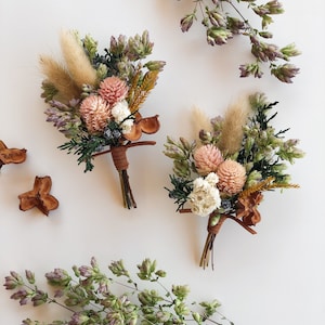 Autumn Blush Boutonniere // Dried Flower Boutonniere // Buttonhole