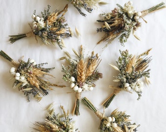 Prairie Romance Boutonniere // Wheat Boutonniere // Buttonhole