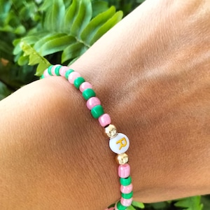Pulseras de cuentas de color rosa y verde, pulsera de cuentas con letras personalizadas, pulseras de la amistad con nombre personalizado, joyería hecha a mano para niños y mujeres.