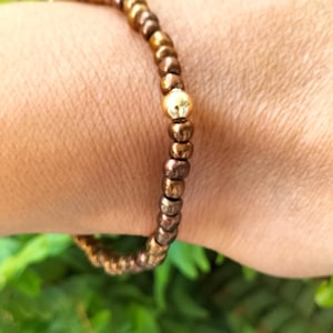 gold ball  Beaded Bracelets, Personalized Letter Beads Bracelet, Custom Name Friendship Bracelets, Handmade Jewelry for Kids & Women kinda