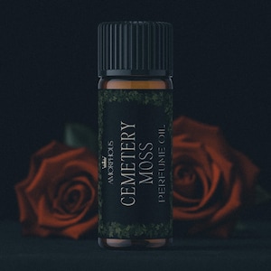 Cemetery Perfume Oil, Autumn Fragrance, Gothic Witchy Perfume