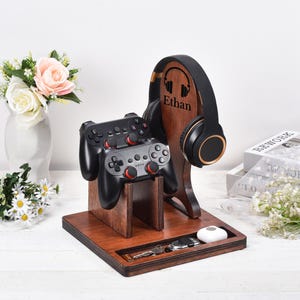 Personalized Controller Stand, Headphone Holder, Man Gifts, Husband Anniversary Gift, Boyfriend Birthday Gift, Brother Gift from Sister