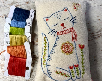 hand embroidery pattern folk kitten cat pdf