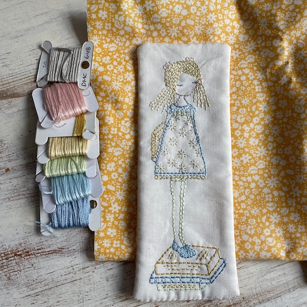 little reader bookmark embroidery pattern PDF