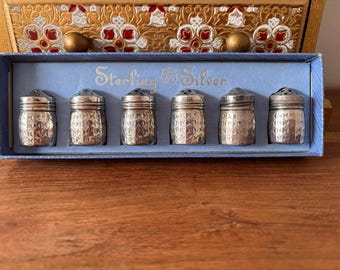 Vintage Garden Silversmiths LTD Silver Weighted Salt and Pepper
