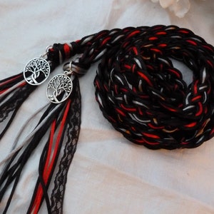 Cordon nuptiale en satin et dentelle - Noir, rouge et argent avec dentelle noire - Peut être personnalisé