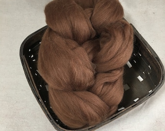 Brown Merino Wool Combed Top - 4oz Fiber for Spinning & Felting