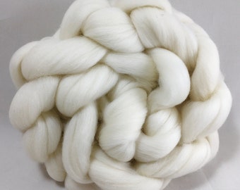 Promo code:WOOL15 TARGHEE 4oz USA produced 23 micron combed top wool  hand spinning wet felting, fiber arts  natural,  undyed.