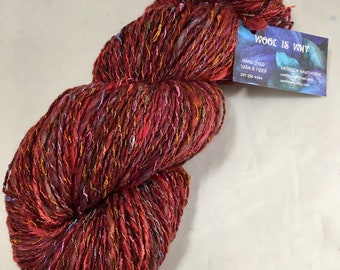 Promo code:WOOL15 Hand-spun yarn 350yds 7.4 oz knit weave crochet  Blue faced Leicester mohair Rayon 2ply hand dyed Warm Red