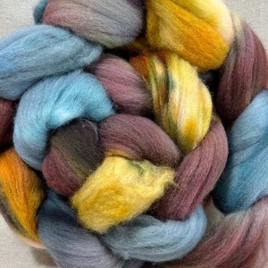 Promo code:WOOL15 FALKLAND PEBBLE   Wool for Spinners 4oz combed top wet felting, fiber arts Greyish teal touches of brown, maple sugar Soft