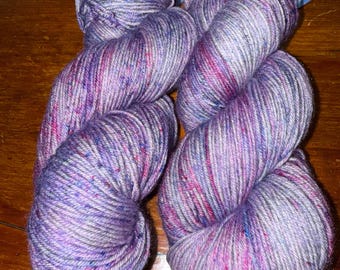 Sock-shawl yarn GRAPE POPSICLE Speckle spots Promo code:WOOL15 Merino Nylon 75-25 superwash next-to-skin-soft, 437yds 3.5oz