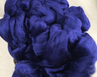 Navy Merino Wool Combed Top - 4oz Fiber for Spinning & Felting