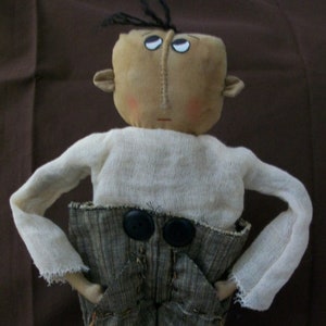 Natychmiastowe pobranie „JIMMY” Prymitywny, szczęśliwy mały chłopiec