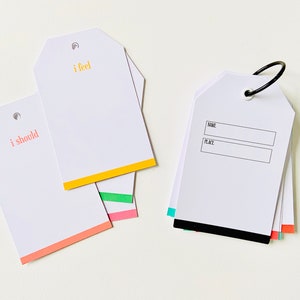 Kit de etiquetas de afirmación "Soy yo" con 28 páginas de diario, libro de mentalidad, minilibro de positividad, indicaciones para el diario de atención plena, álbum de amor para el cuidado personal, todo sobre mí