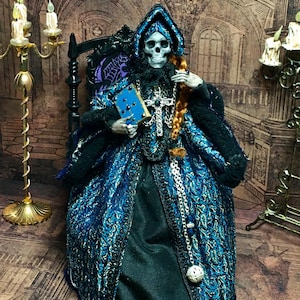 Dollhouse Miniature, Tudor Miniature, Miniature, Anne The Tudor Rose