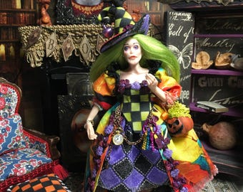 Handmade Halloween Miniature Witch Doll, 1/12 Scale