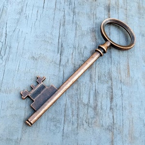 Large Skeleton Key 1 Big Pendant Large Steampunk Vintage Old Look Rustic Antiqued Copper 80mm/3.15"