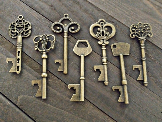 Large Skeleton Keys 3-4.5 Assorted Colors 10 Pieces Assorted Steampunk Vintage Styles Mixed Set Wedding Key Decorations Favors Bulk Lot Set Large Skeleton Keys 3-4.5 Assorted Colors 10 Pieces Assorted Steampunk Vintage Styles Mixed Set Wedding Key Decorations Favors Bulk Lot Set