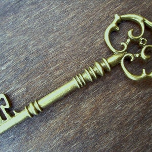 Großer Schlüssel Großer Skeleton Schlüssel Antiqued Bronze Schlüssel  Anhänger 82mm 3 Zoll Schlüssel Old Fashioned Key Großer Schlüssel Steampunk  Schlüssel Bronze Skeleton Key - .de