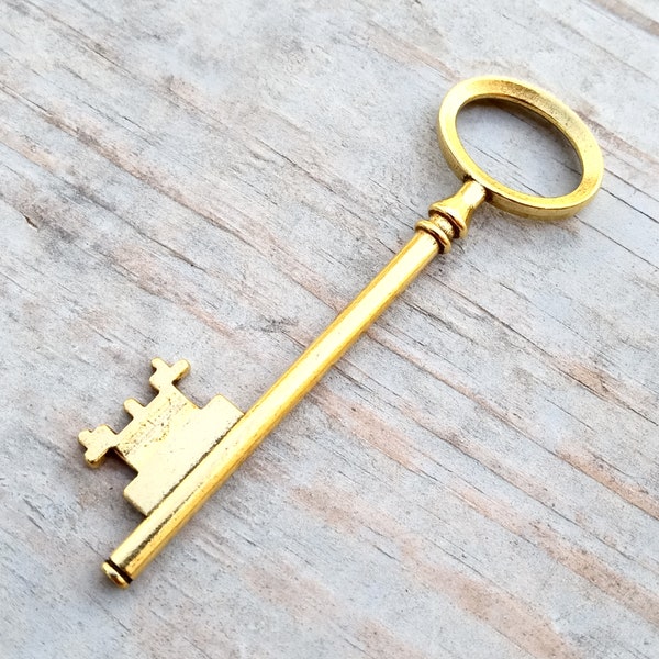 Large Skeleton Key 1 pc Antiqued Gold Key Ornate Steampunk Vintage Victorian Style Wedding 3.15" Antiqued Gold Big Pendant Old Look Rustic