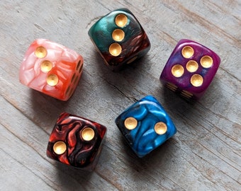 5 Marbled Dice with Gold Pips 5 Assorted Colors 16mm Standard Size Rounded Corners Six Sided 5 pc Die