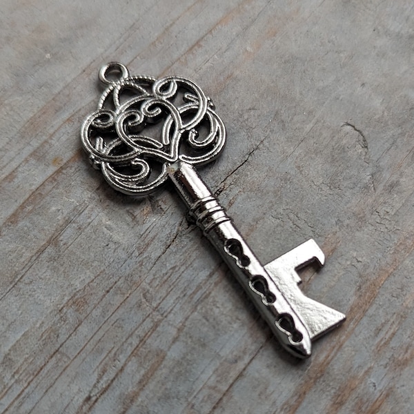 Large Skeleton Key Bottle Opener Rustic Wedding Favors Gift Vintage Big Pendant Dark Silver Gunmetal Steampunk 3 inch 1 pc