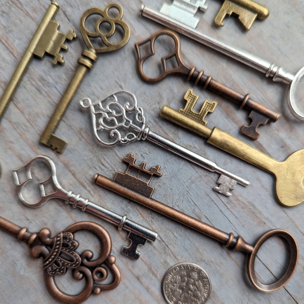 Skeleton Keys Bulk Lot Set 10 pcs Pendants Steampunk Keys Assorted Rustic Vintage Style Wedding  Lot Copper Bronze Silver 10pc 2-3.5"