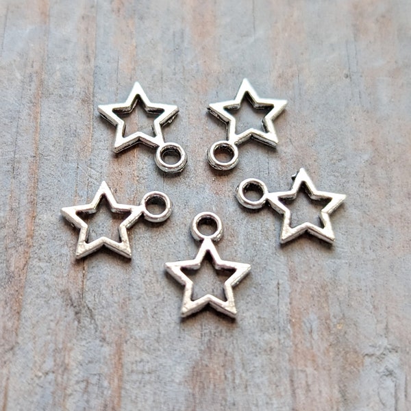 Stars Charms Pendants Antiqued Silver Tiny Star Charm Pentagram Charm Celestial Charm Silver Star Charm 5 Point Star 14mm Bulk Lot 5 pc Set