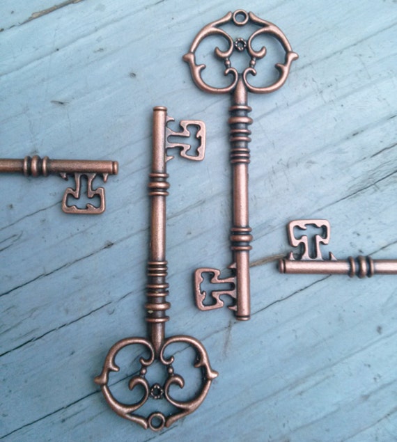 3 Large Skeleton Key Pendants Antiqued Bronze Assorted Steampunk Charms Patina 