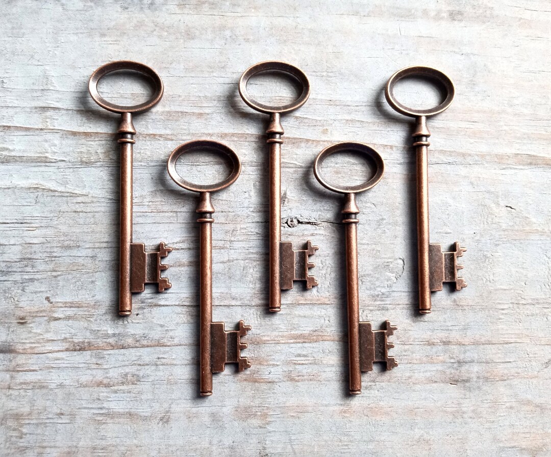 Bulk Large Skeleton Keys Bulk 100 Big Pendants Steampunk Rustic Vintage