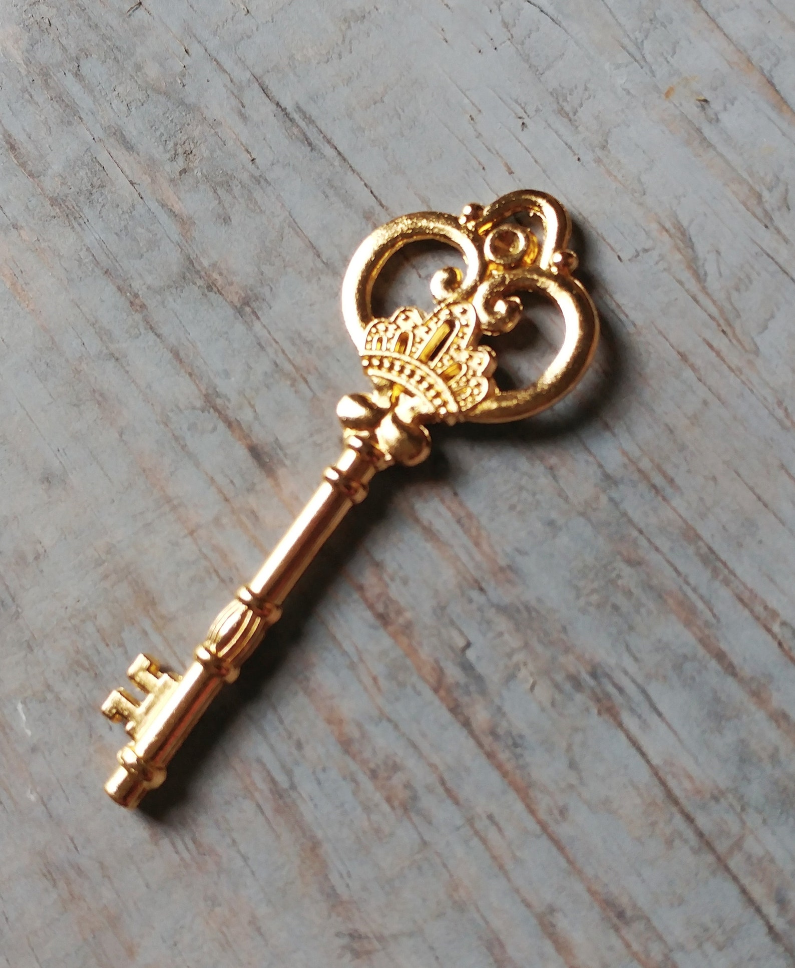 Large Skeleton Key Antiqued Gold Key Ornate Steampunk Vintage Etsy UK
