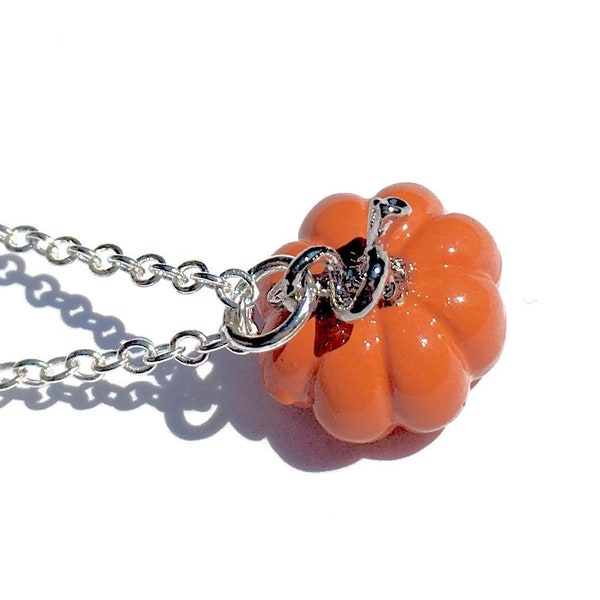 Orange Pumpkin Necklace, Small Pumpkin Necklace, Enamel Pumpkin Necklace, Cute Pumpkin Necklace, Halloween Necklace, Pumpkin Necklace