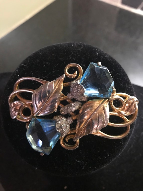 Gold Washed Sapphire Triangle Rhinestone Brooch