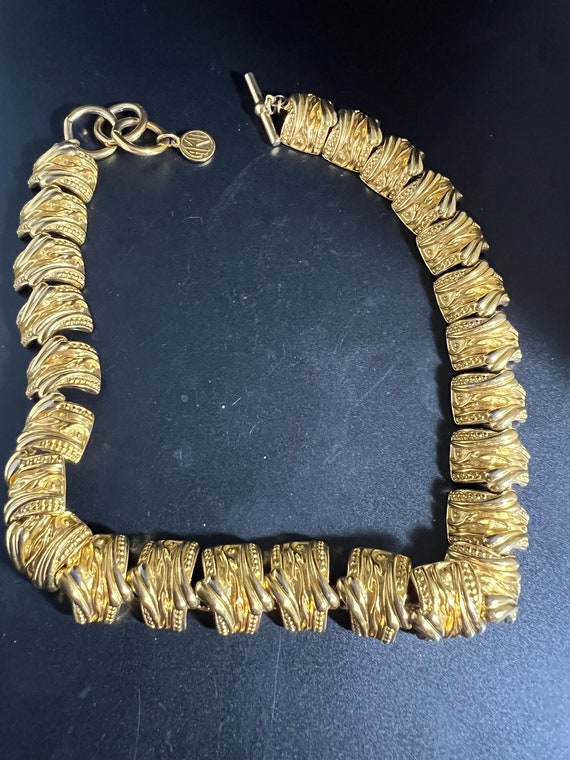 Vintage Classic Anne Klein Gold Toned Necklace