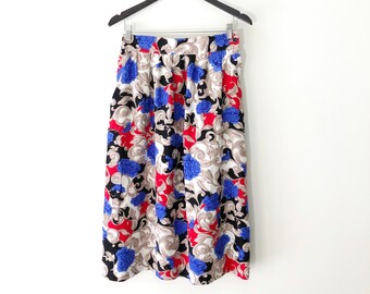 Vintage 90s Floral Print High Waisted Midi Skirt with Pockets, 29-32" Waist