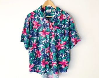 Vintage 90s Tropical Floral Print Short Sleeve Button Up Shirt, Size M