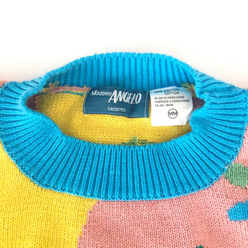 100/% Cotton Size M Vintage 90s Multicolor Abstract Tropical Print Oversized Knit Short Sleeve Sweater