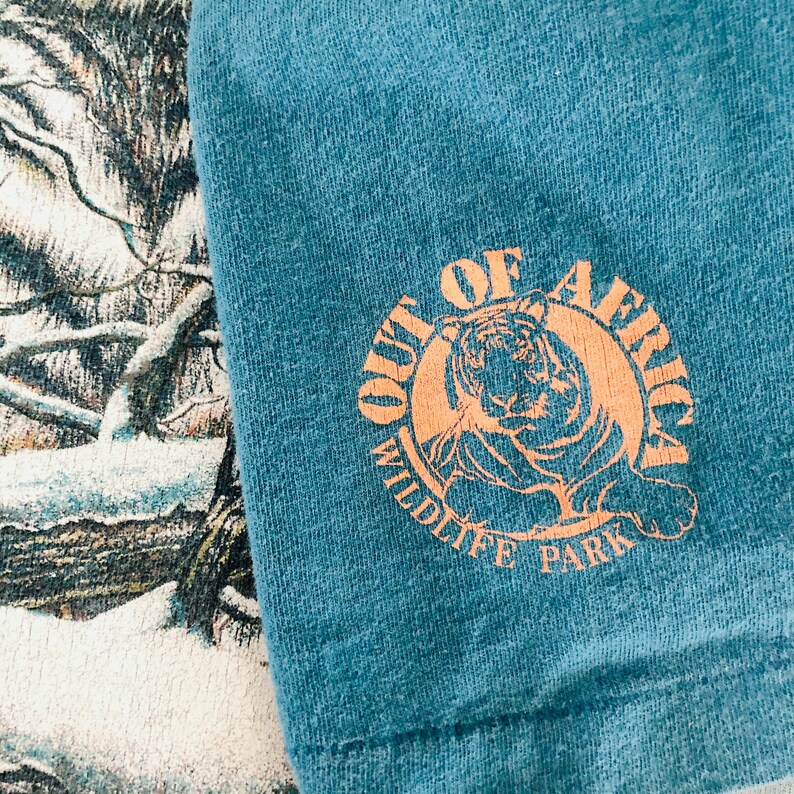 Size XL Made in USA Vintage 90s Snow Tigers Single Stitch Blue Graphic T-Shirt 100/% Cotton