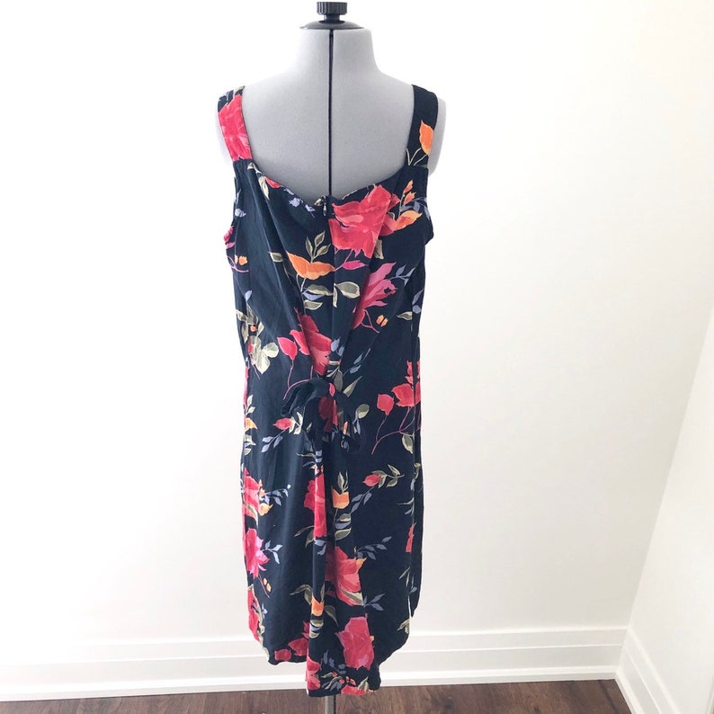 Vintage 90s Floral Print Sleeveless Dress with Tie Back Size L