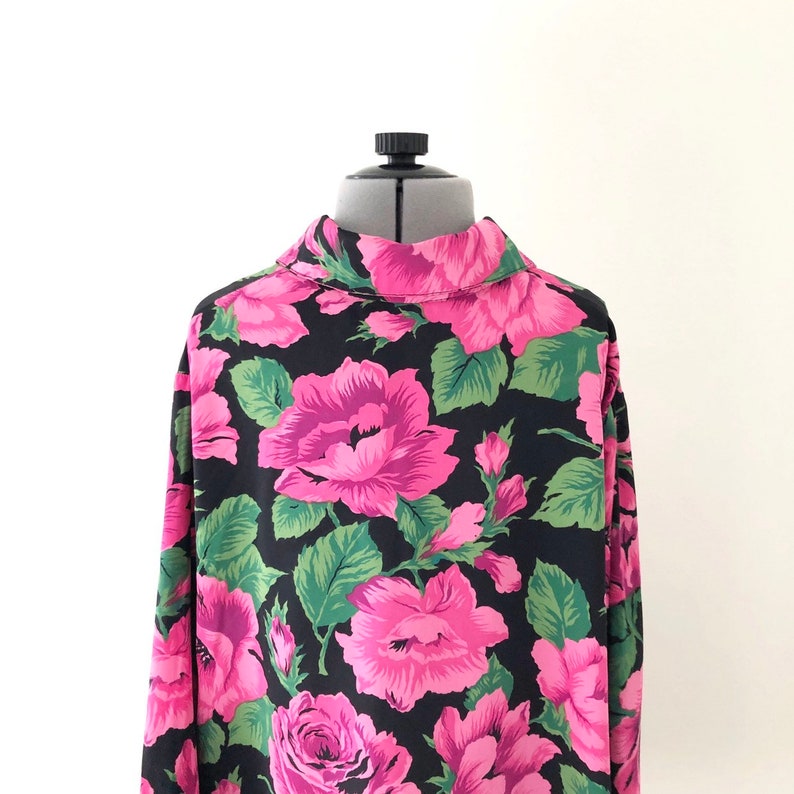 Made in Canada Size L Vintage 80s Long Oversized Floral Print Blouse