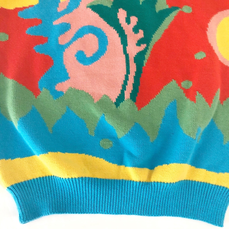 Vintage 90s Multicolor Abstract Tropical Print Oversized Knit Short Sleeve Sweater 100/% Cotton Size M