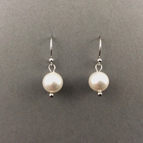 SALE Pearl Earings With White Swarovski Crystal Pearls
